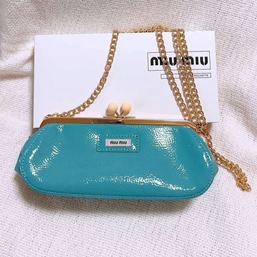 Miu MiuTurquoise kiss lock